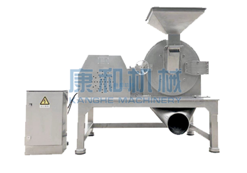 多功能粉碎機(jī)機(jī)殼內(nèi)壁全部經(jīng)機(jī)加工達(dá)到表面平滑，改變了以前機(jī)型內(nèi)壁粗糙、積粉的現(xiàn)象，使藥品、食品、化工等生產(chǎn)更符合國(guó)家標(biāo)準(zhǔn)，達(dá)到GMP的要求。粉碎機(jī)是藥廠(chǎng)、食品廠(chǎng)、化工廠(chǎng)、醫(yī)院制劑室、診所、門(mén)診部、研究所、保健品廠(chǎng)、建材廠(chǎng)、飼料廠(chǎng)等單位常用的實(shí)用機(jī)型。